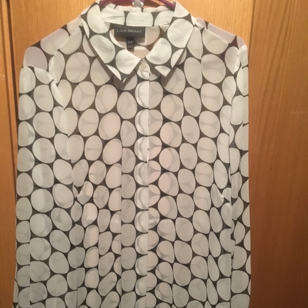 Lane Bryant button up polka dot blouse size 18/20